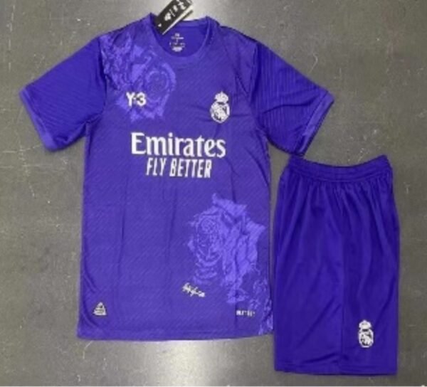 REAL MADRID PURPLE Y-3 SET
(JERSEY AND SHORTS)