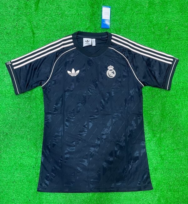 REAL MADRID X GREY CLASSIC COLLECTION JERSEY