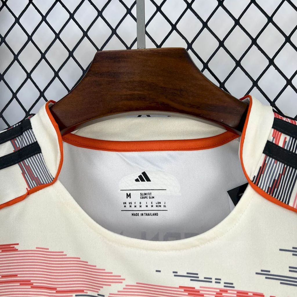 2025-2026 FC Bayern Munich Away Football Jersey - Image 2