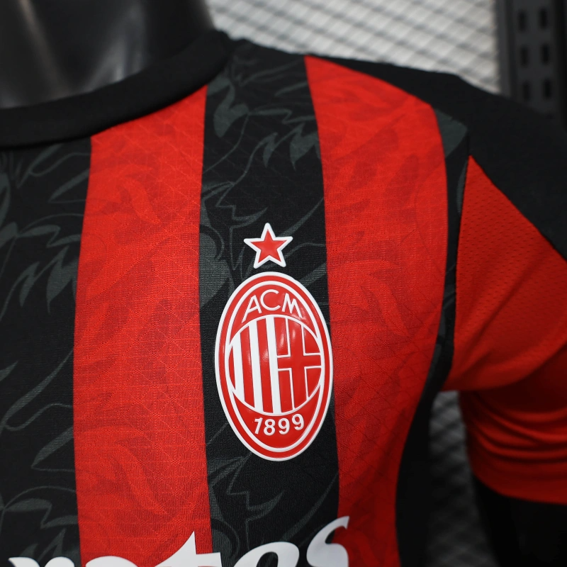 2025-2026 Player Version AC Milan Home Football Jersey - Image 4