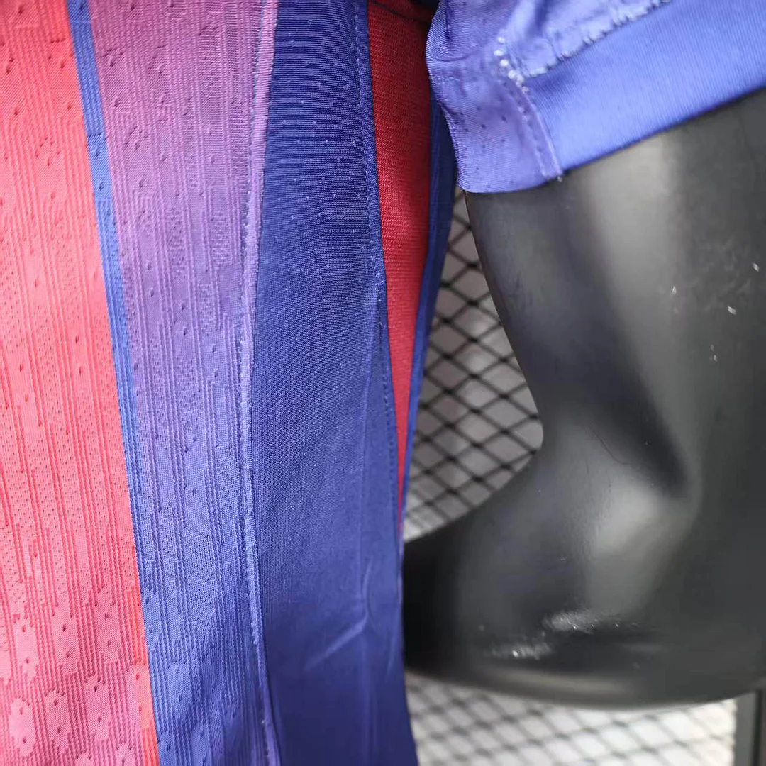 2025-2026 Player Version Barcelona Home Football Jersey - Image 5